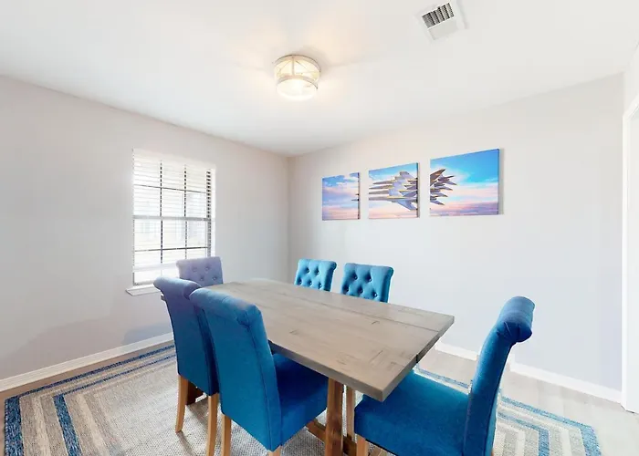 Blue Angel Oasis Holiday home *